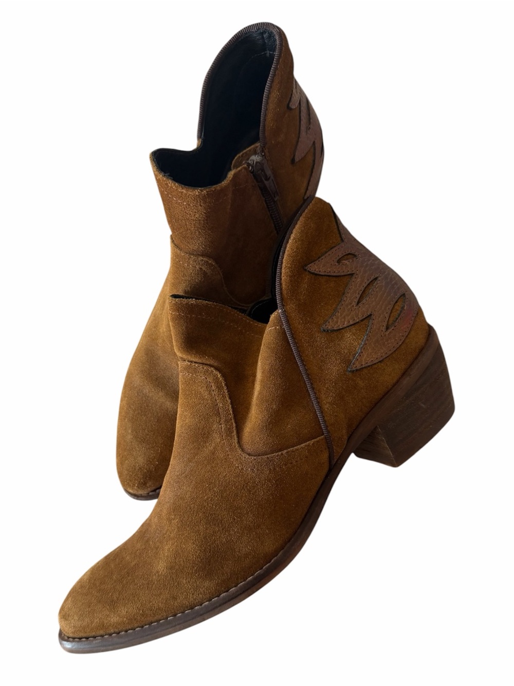 Anthropologie kanna Spain Leather Booties Metallic Starburst Leather Patch